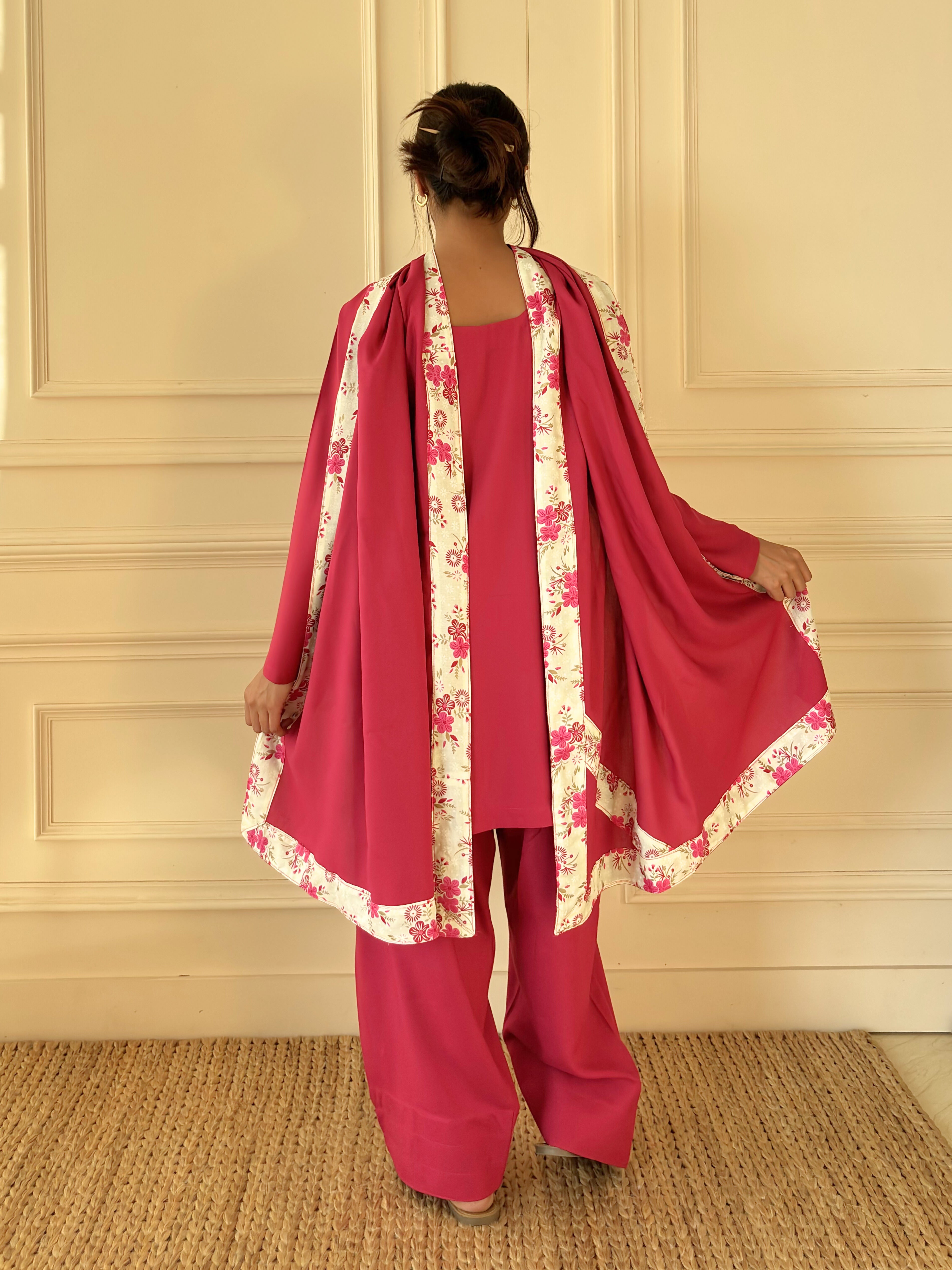 Gulab With Dupatta