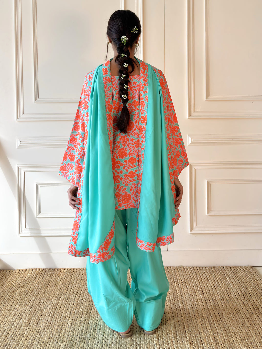 Lagoon With Dupatta